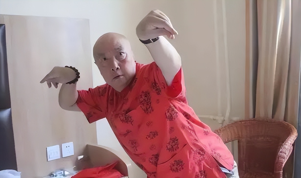 螳螂拳大师于海去世,于海和螳螂拳大师