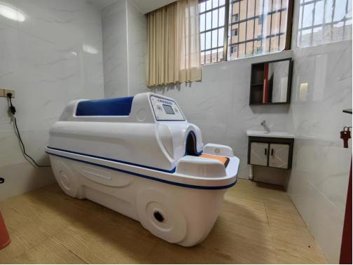 ​​尚尚健康中医馆连锁祁阳旗舰店盛大开业打造高血压治疗新风尚