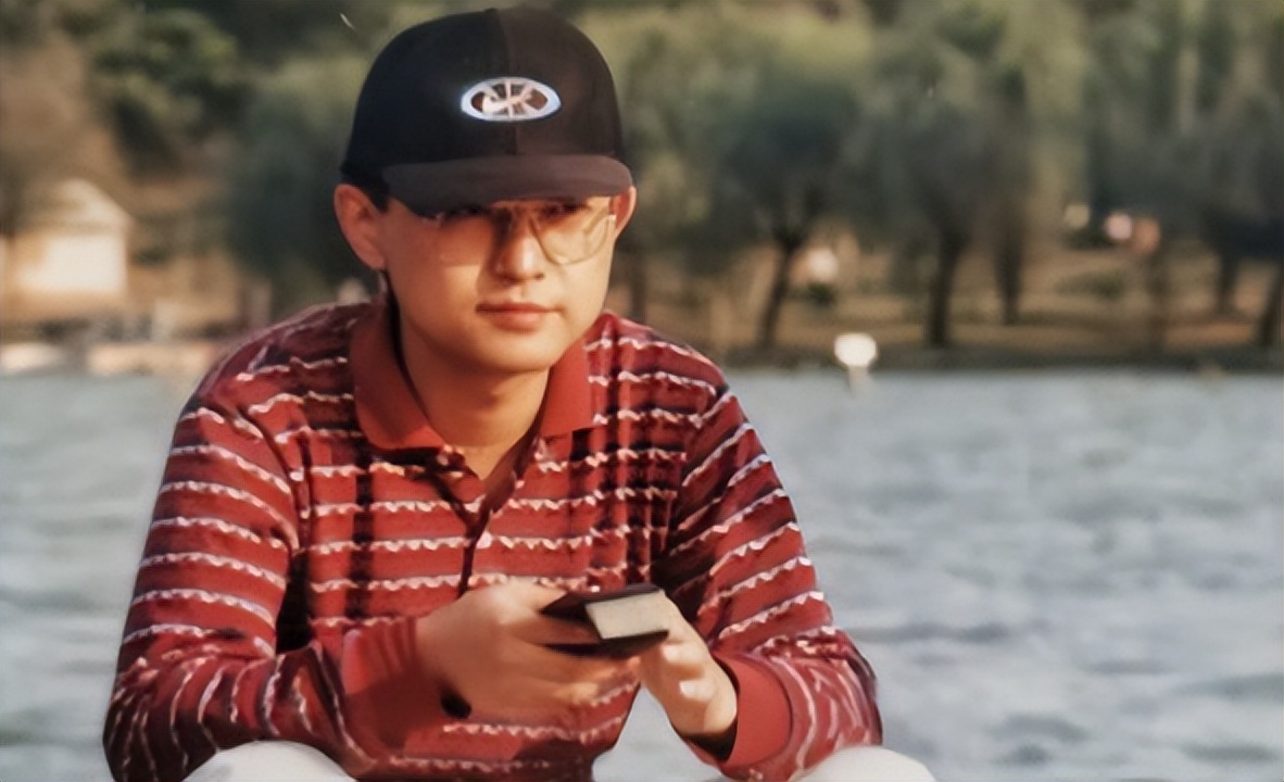 孟非主持人现状,孟非淡出主持界了吗