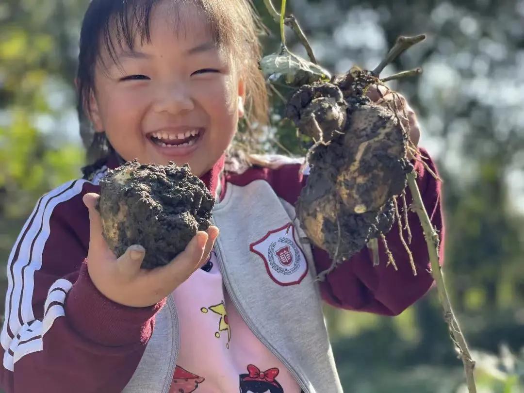 教育温暖的瞬间,一分钟看懂成都教育