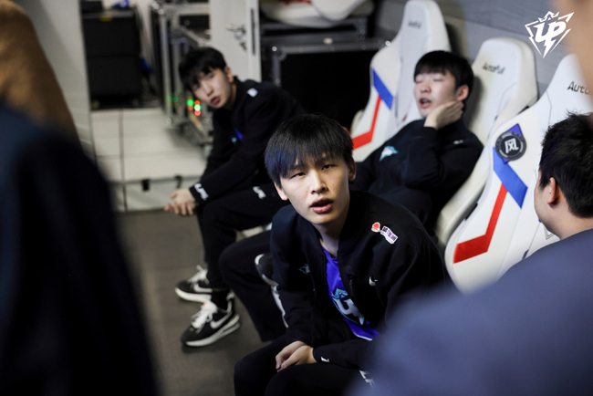 h4cker在rng打过吗,采访es成员最想跟谁双排