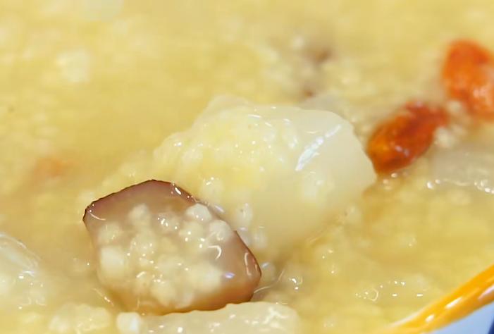 清燥润肺的六种汤水,喉咙干痒咳嗽有痰喝什么汤好