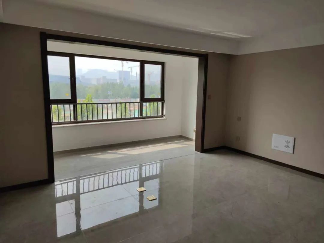 雪山万科城a11地块的优缺点,雪山万科城a10地块97平