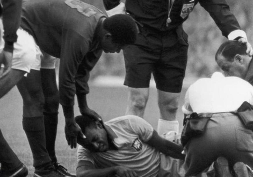 出演经典足球电影；促使非洲国家停火，贝利球王之姿不止于绿茵场