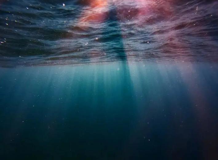 尼莫点未解之谜,尼莫点的奇怪现象