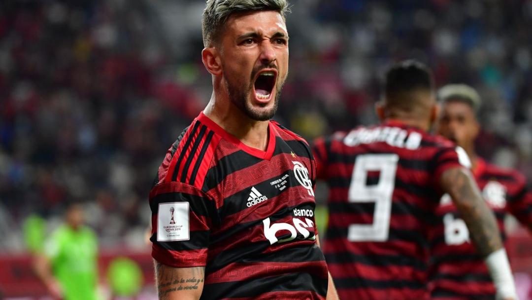 世界足球十大俱乐部排名,哪个足球俱乐部最挣钱