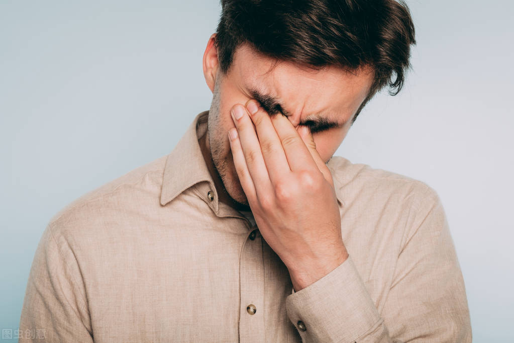 为什么会有左眼跳财右眼跳灾,左眼跳财右眼跳灾为什么眼皮会跳