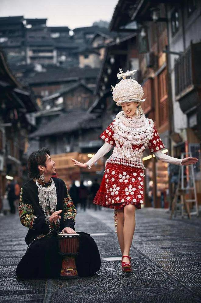 五十六个民族服饰大集锦,费青儿五十六个民族服饰合集