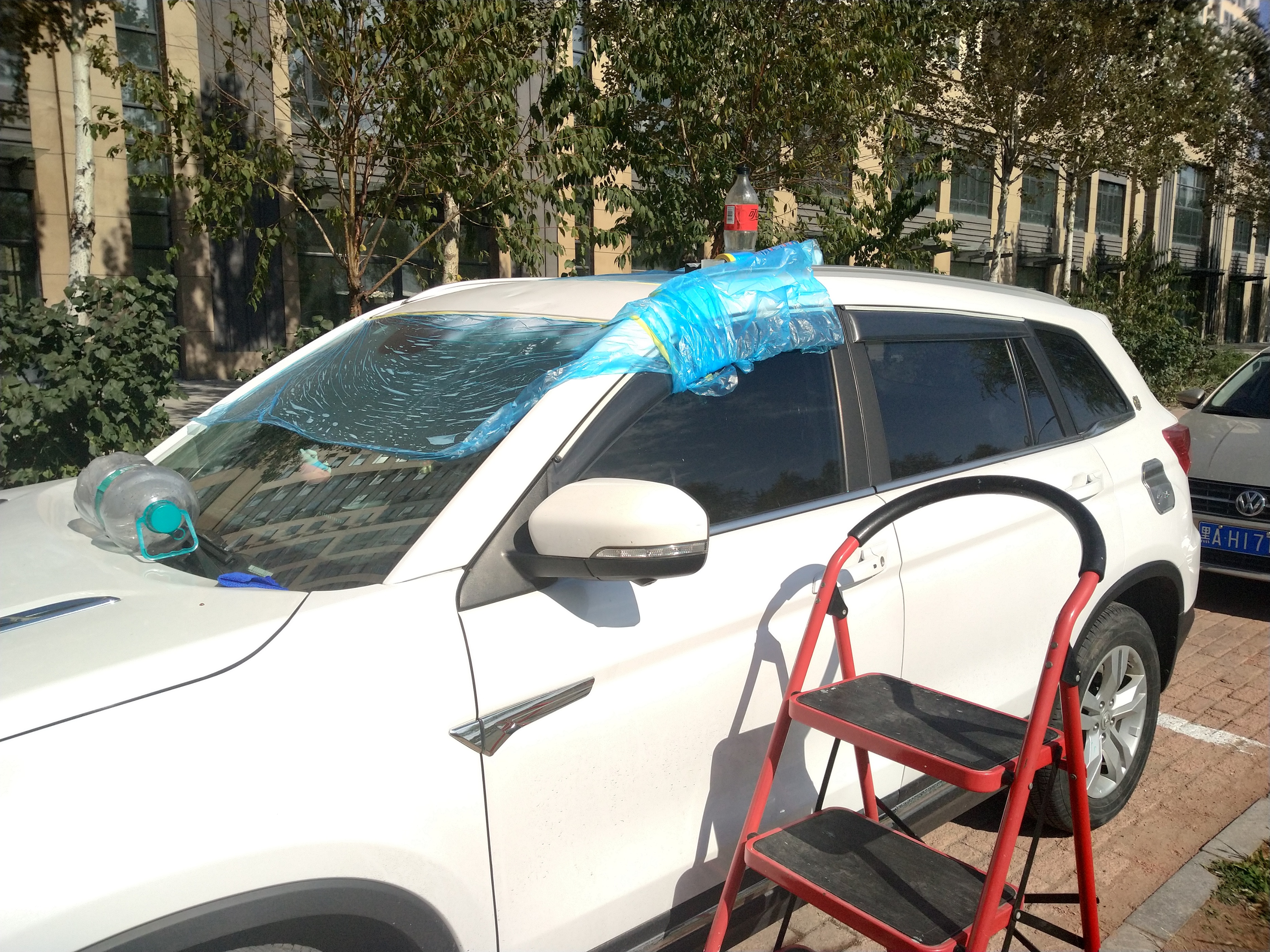 长安cs75刮蹭了裂纹怎么修复,长安cs75车漆炸口怎么处理