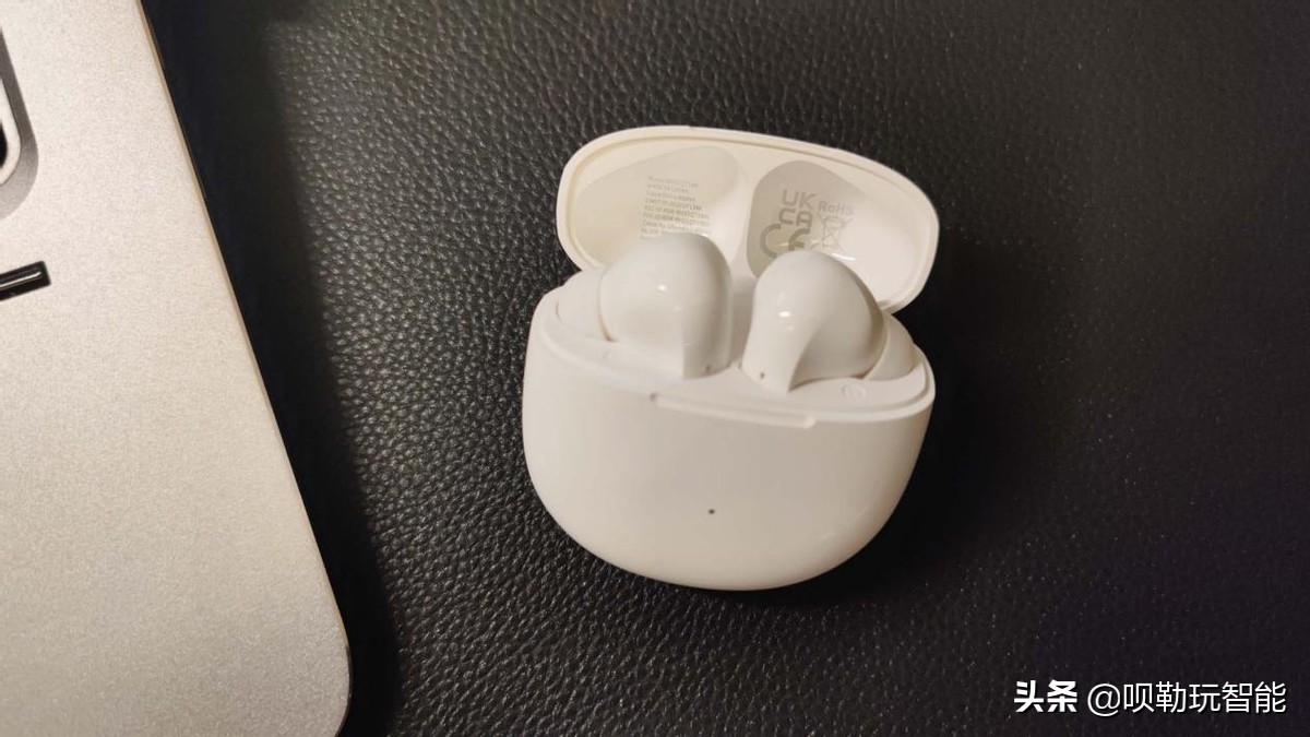 超高性价比蓝牙耳机可无线充,超性价比蓝牙耳机推荐