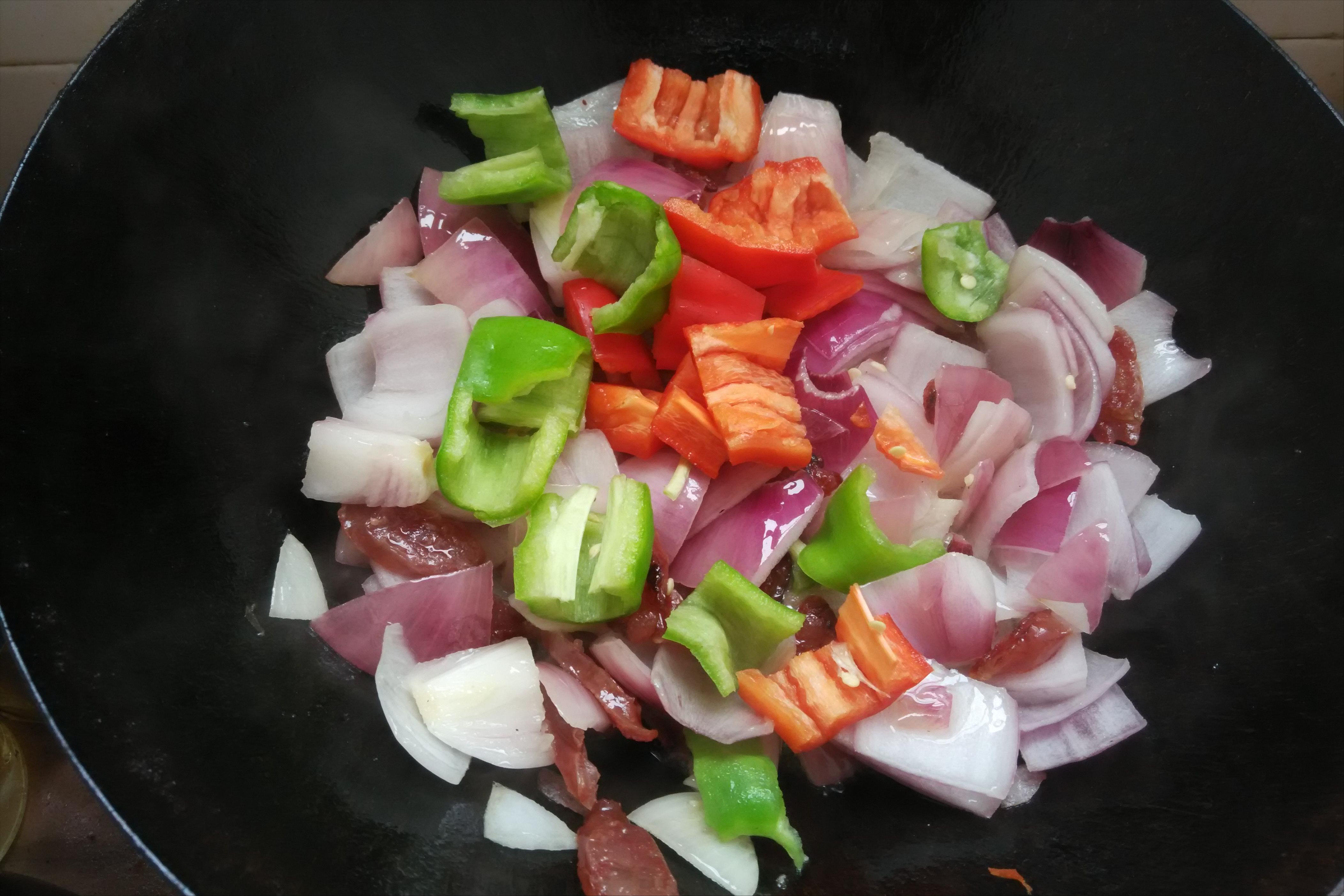 冬天少不了热乎乎的铁板菜,7款好吃的铁板菜做法分享