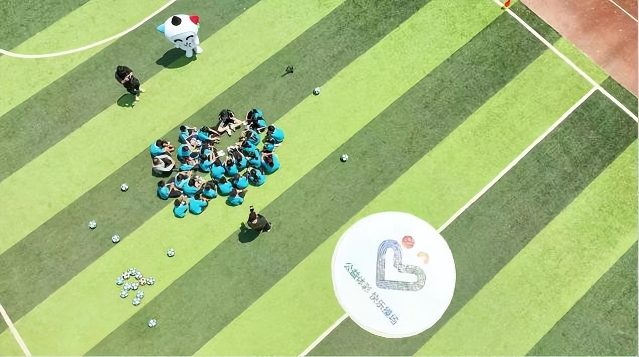 “公益体彩快乐操场”成就乡村孩子足球梦