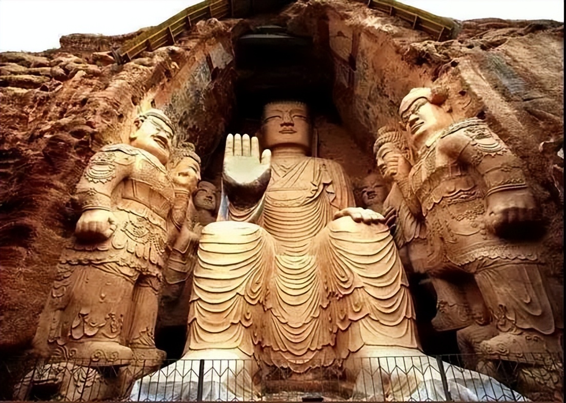 去甘肃旅游最值得去的十大景点 (甘肃16个最值得去的旅游景点)