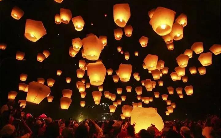 朗诵春节完整版,朗诵春节有关的诗歌