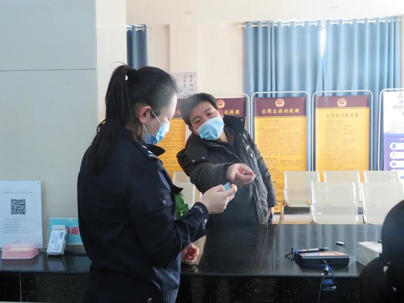 平安守护岁末年初民警温馨提示,春季平安守护行动查处超员