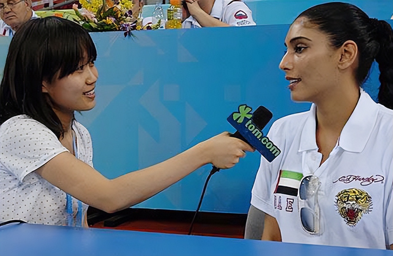 迪拜最漂亮公主长大后,迪拜最美公主戴黄金