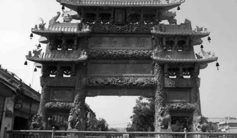 雍正泰陵三座石牌坊,清雍正泰陵全景图