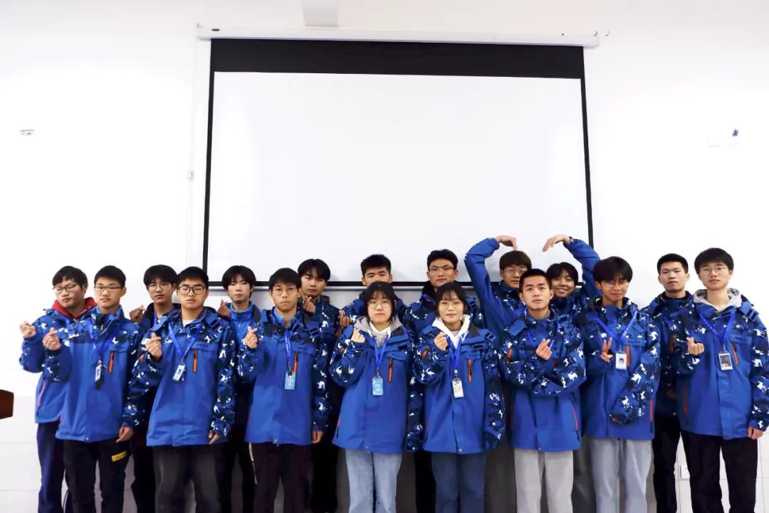 岳阳海纳软件技术学校官网,岳阳海纳技工学校学费多少