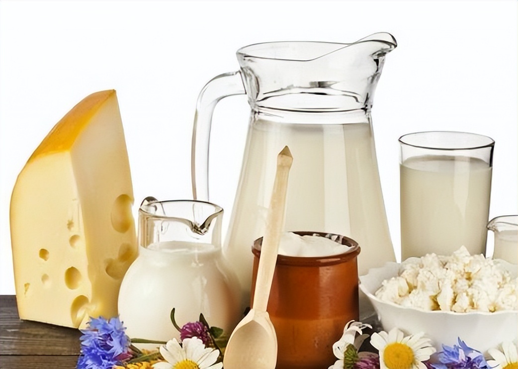 喝牛奶会得肝癌乳腺癌吗,喝牛奶会导致乳腺癌和肝癌吗