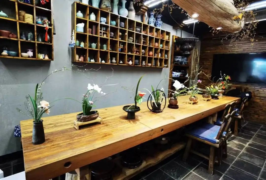 今年3.8节，这三家花店沙龙为何生意火爆？