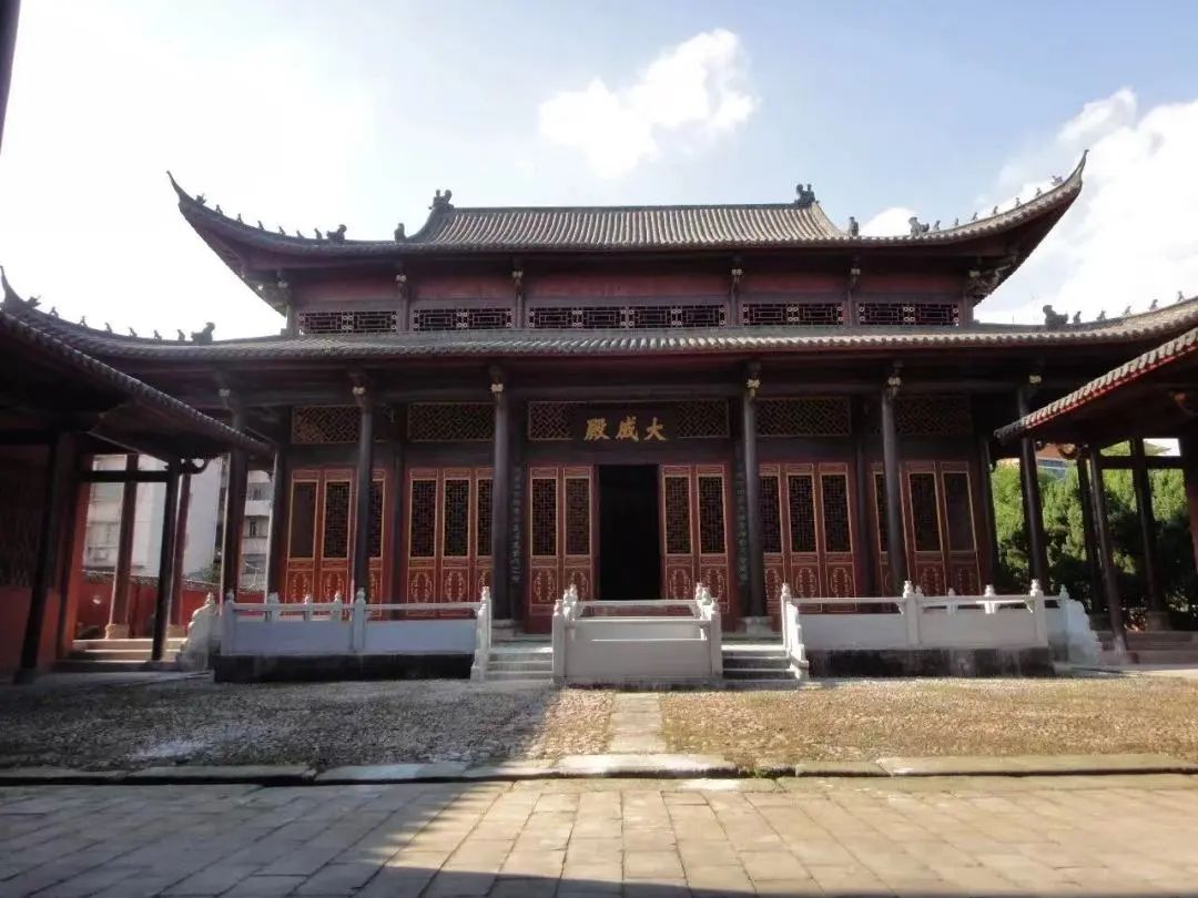 如果你要写新余，就不能只写新余