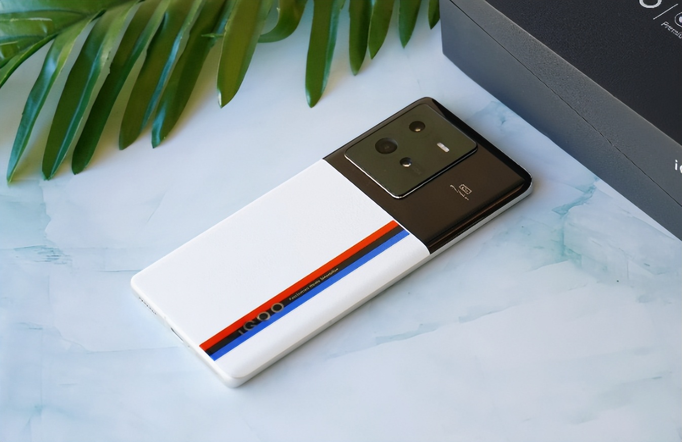 买手机怎样挑选既便宜又好的手机,现在买手机推荐买什么手机