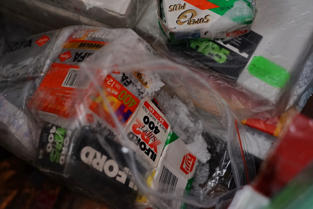 谈胶卷与胶卷暗盒收藏：过期的胶卷也有人要，或许还能卖个好价钱