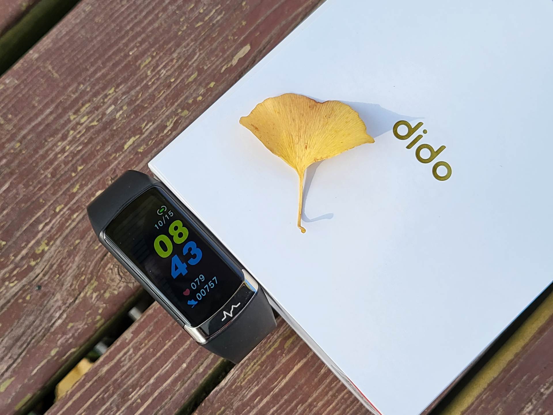 手环健康监测哪款比较好,dido智能手环f50s和r40s区别