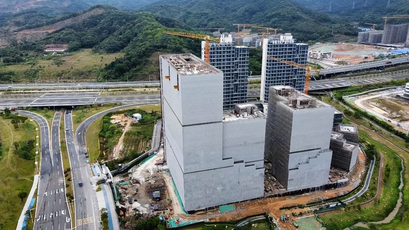 广州黄埔在建300米以上的高楼,广州黄埔488米地标还要建设吗