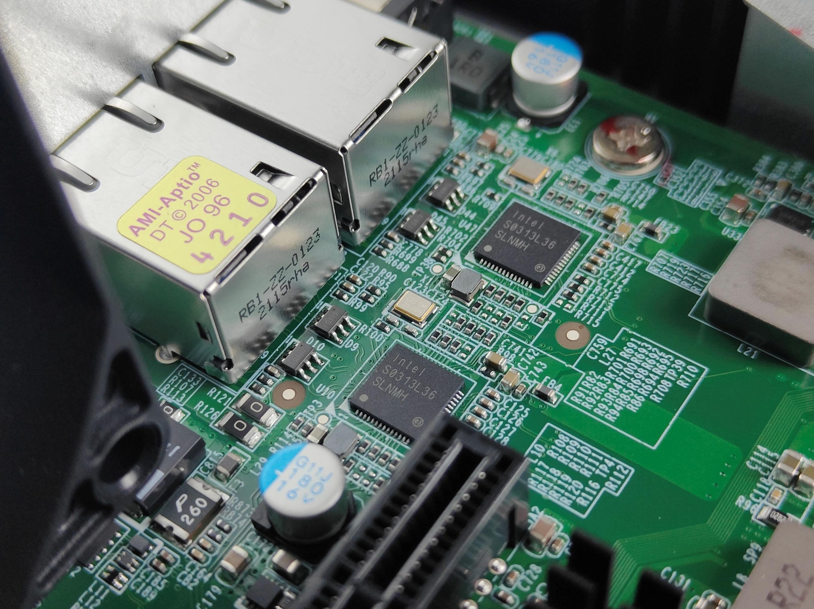 次时代NAS来了！威联通TS-264C值不值？数据对比+拆解告诉你