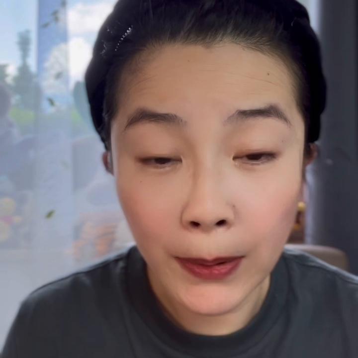 我又编了个离奇故事黑德国，你们来看看，像真的还是像假的...