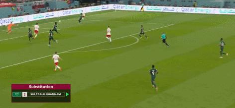 莱万破门沙特,波兰2-0沙特阿拉伯莱万的进球