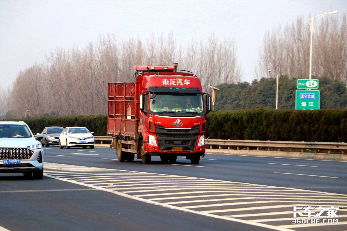 2023卡车销量排行榜具体车型,6.8米载货车2020年销售排名