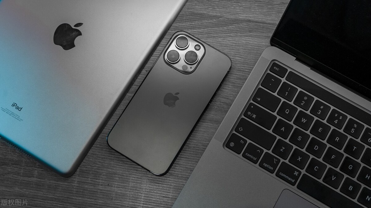 苹果全新m2macbookair上手体验,苹果macbookairm2全面讲解