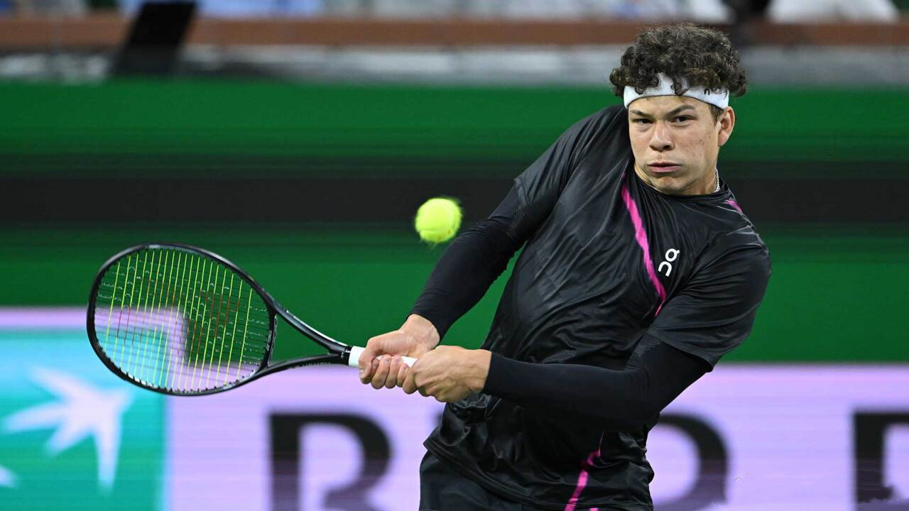 费德勒昂跑联名,费德勒为网球代言