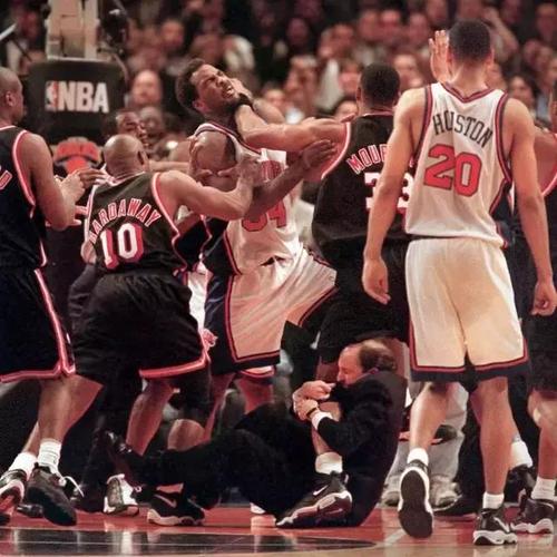 联盟事件,联盟历代大事件