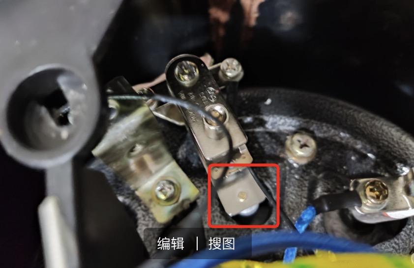 电饭煲报E4错误无法工作