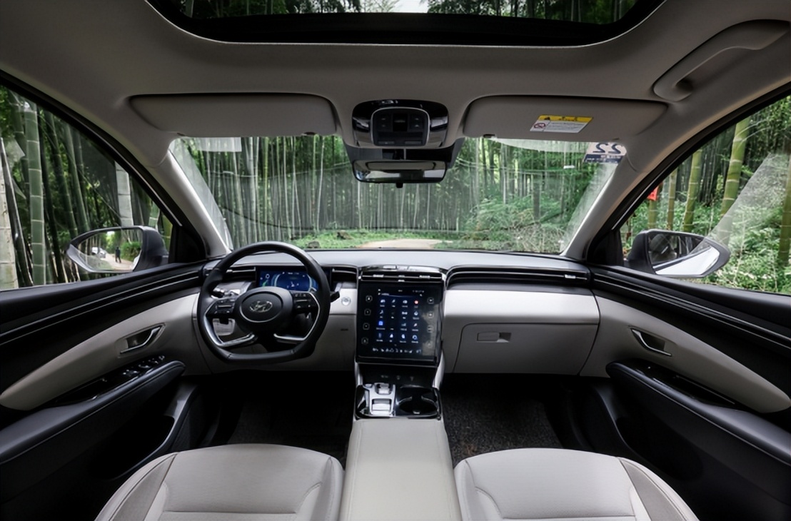 第五代途胜l8at的优点,第五代途胜l8at版测试视频