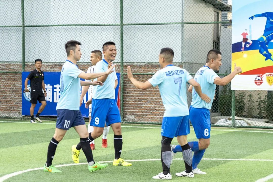 缁胯尩鍦轰笂灞曢閲囪冻鐞冨皬灏嗗垱浣崇哗,鍐嶆垬鍐嶆嵎