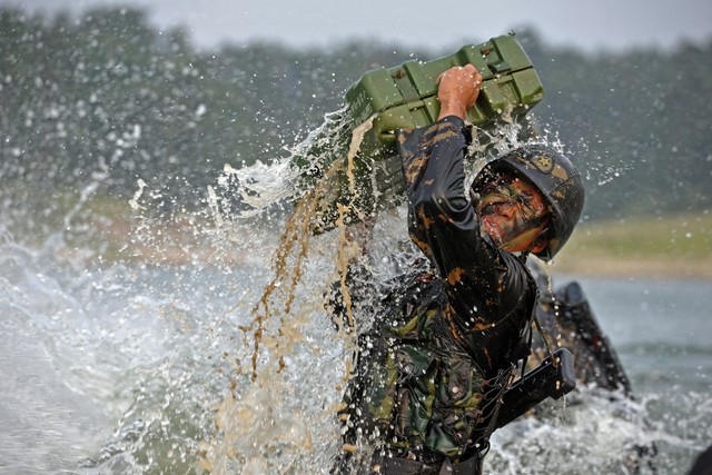 为什么部队待遇这么好,部队待遇真的好吗