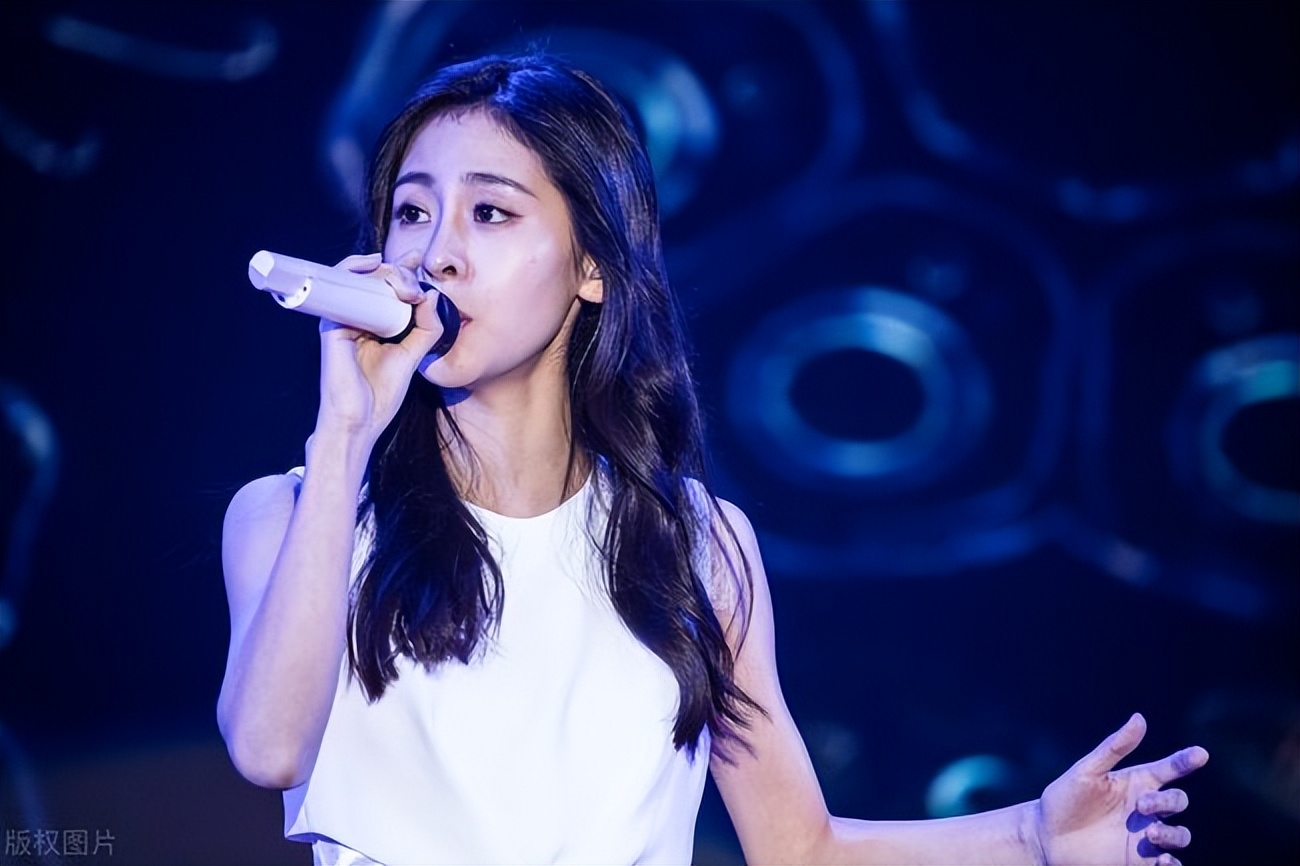 张碧晨曾经和华晨宇是什么关系,张碧晨个人资料华晨宇