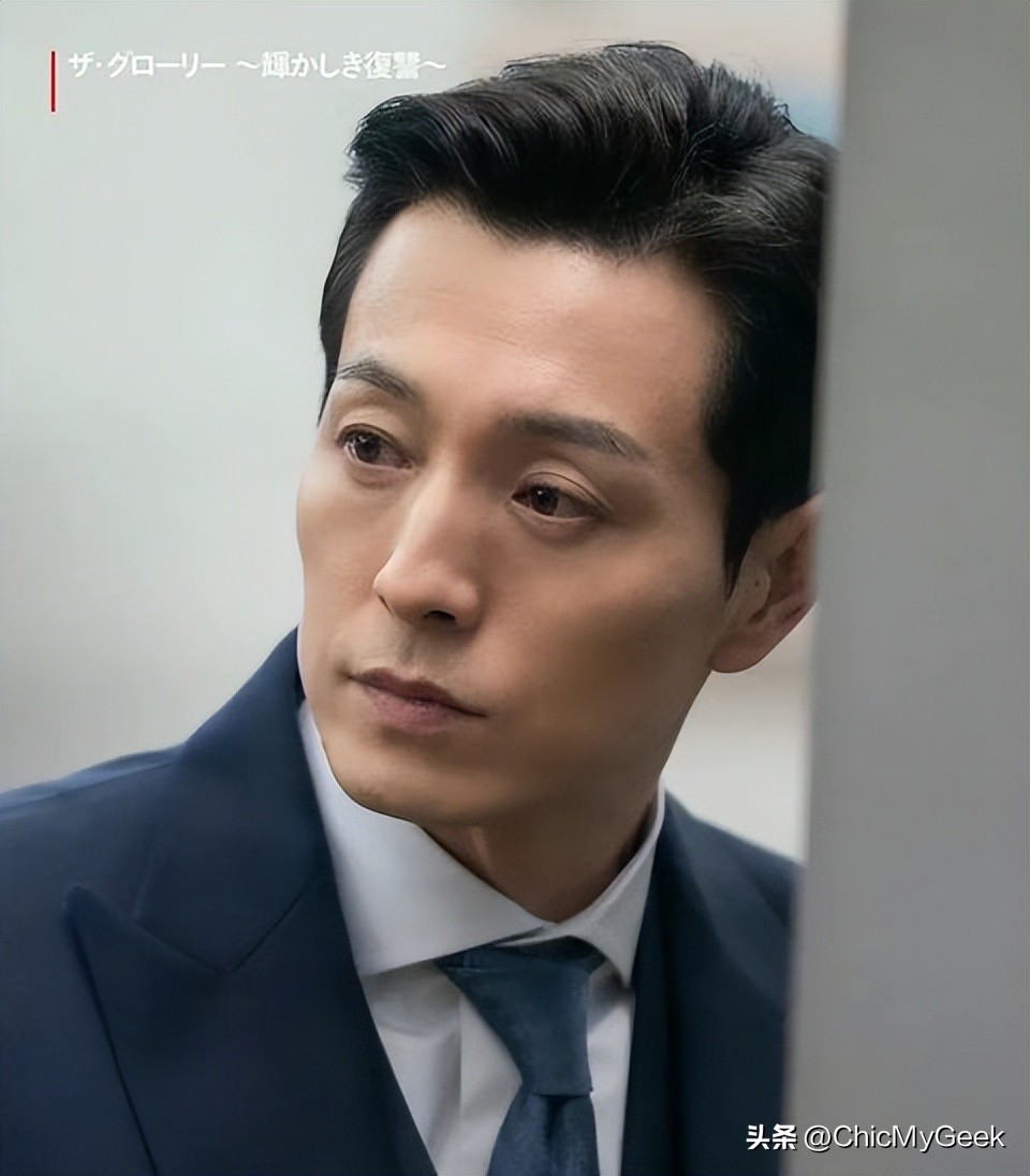 暗黑荣耀2结局,暗黑荣耀二大结局是什么