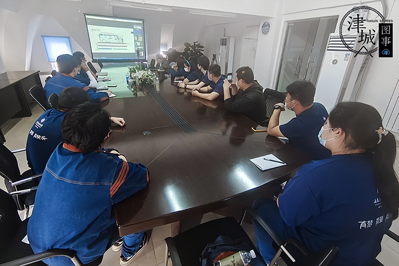 「津城图事」两个月颜值逆袭爹妈，天津这位“混血王子”可真好看