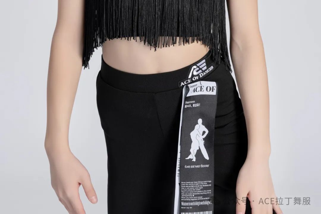 男孩学好拉丁舞,怎么学拉丁舞才好看还能连起来跳