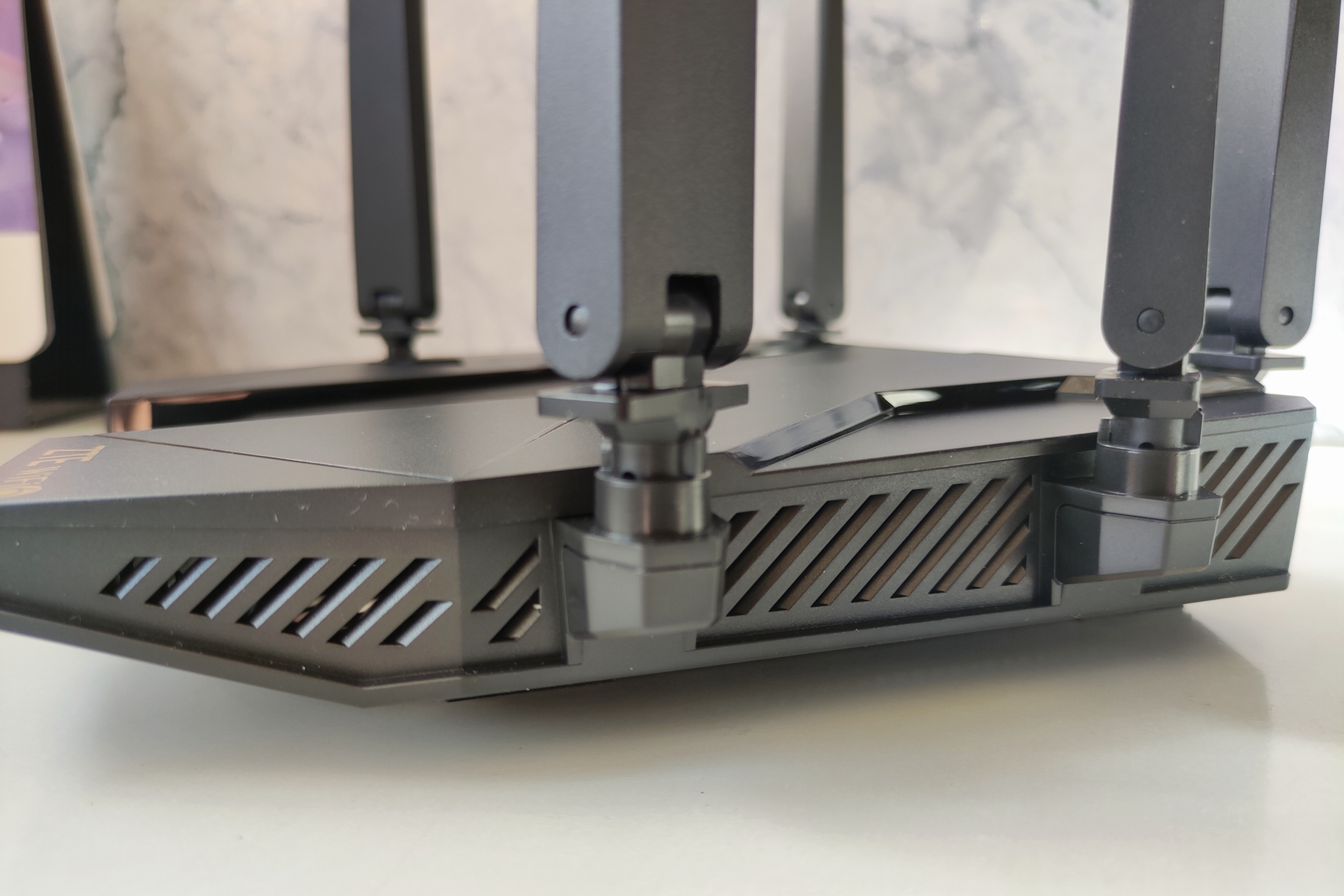 中兴ax5400pro评测是5gwifi吗,中兴ax5400prowifi性能增强