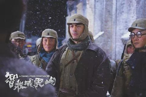 尴尬不失礼貌的微笑林更新,林更新不演戏吗