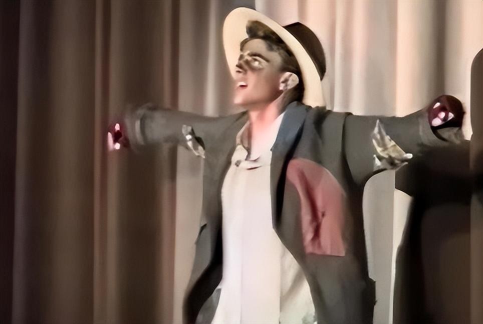 法国第一夫人的奢侈生活,法国第一夫人奢侈品