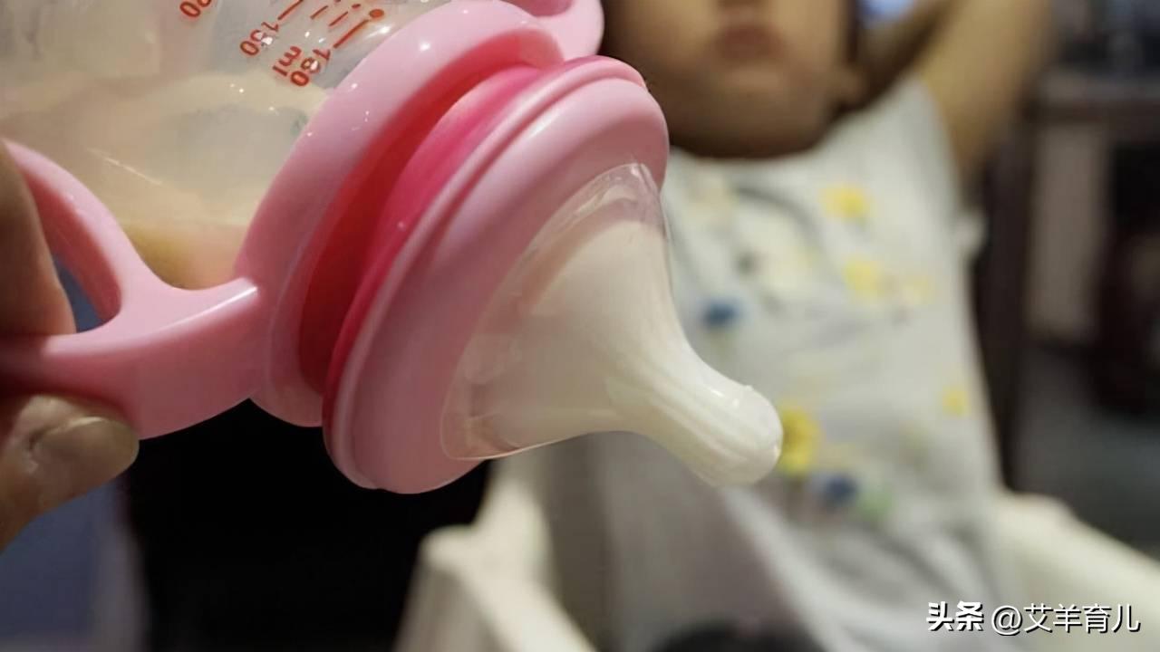 宝宝喝奶肚肚不适，如何正确处理？