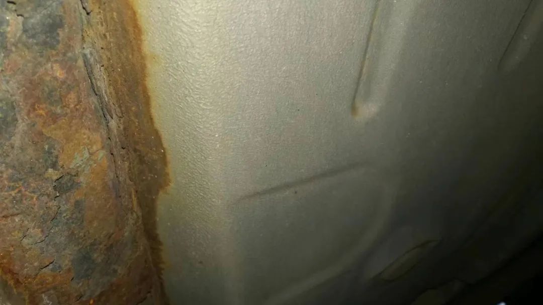 2010款比亚迪f0翻新案例,比亚迪f0全车翻新喷漆多少钱