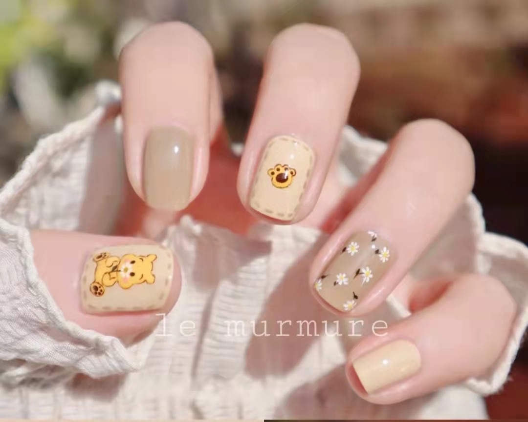 过年短指甲美甲图片大全,短指甲做长美甲疼吗